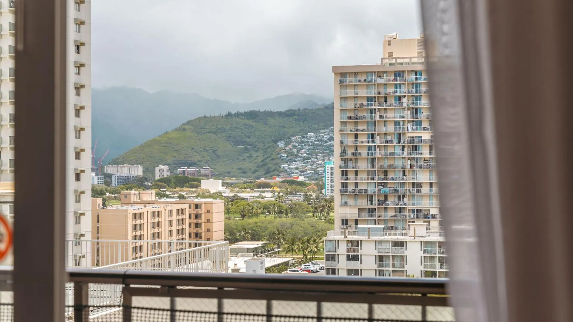 2Br-2Ba Close To Waikiki Beach With Free Parking! Honolulu 0*,