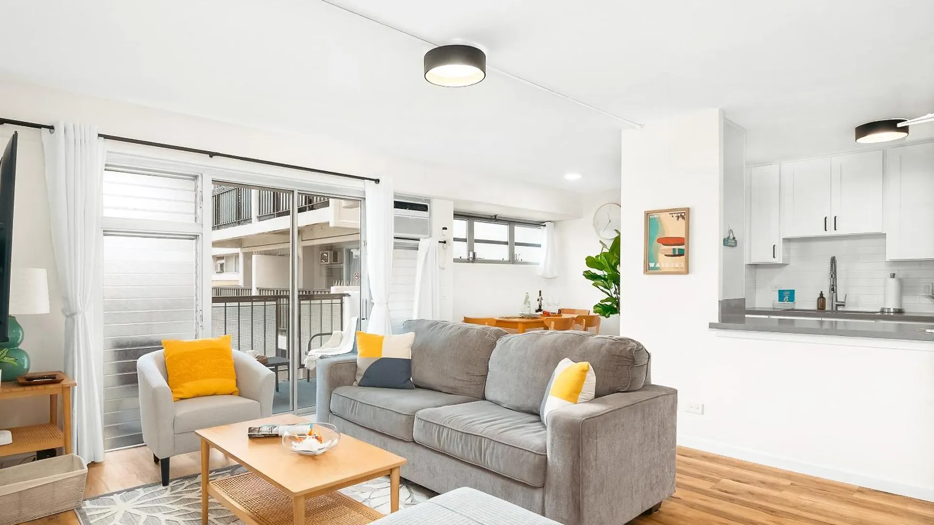 2Br-2Ba Close To Waikiki Beach With Free Parking! Honolulu