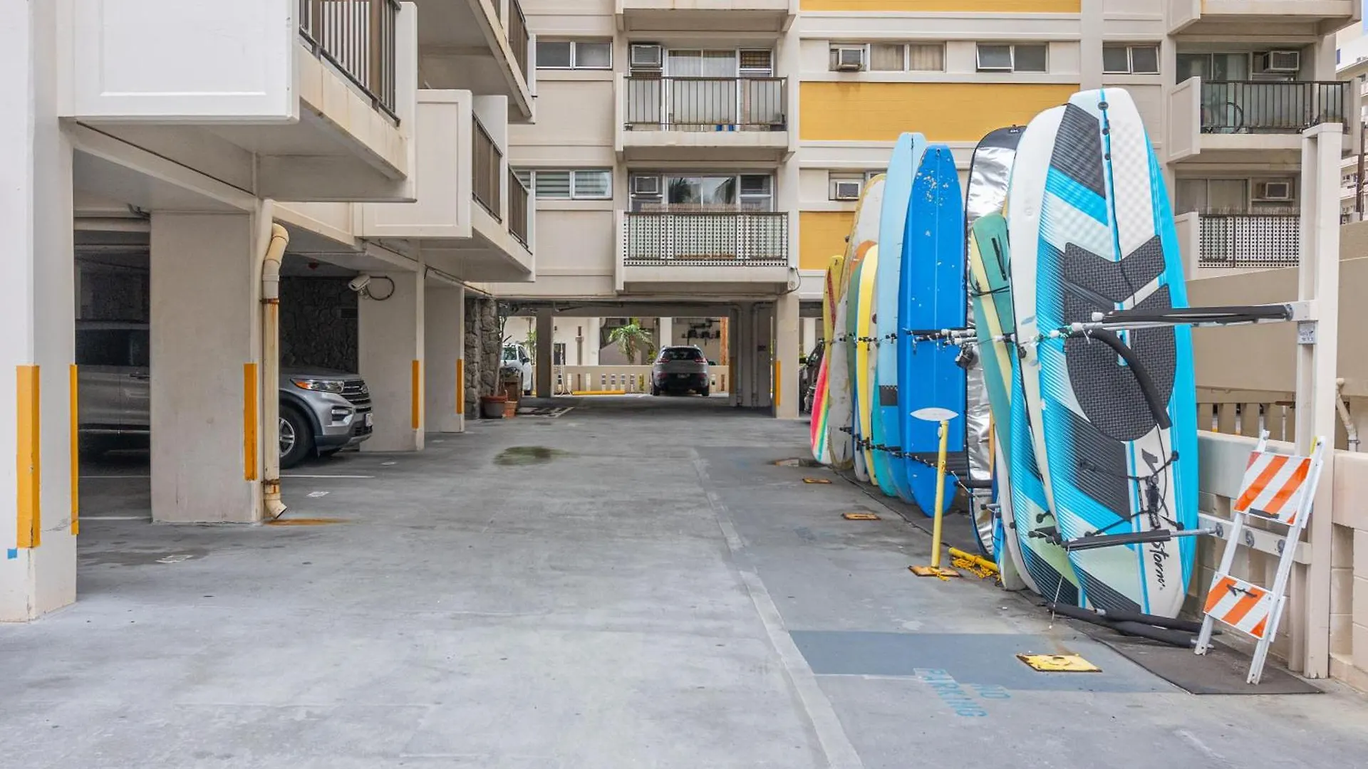 2Br-2Ba Close To Waikiki Beach With Free Parking! Honolulu Apartmán